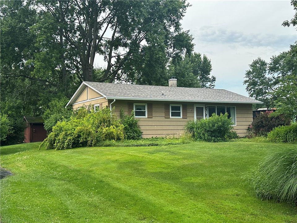 1st image of 69 Faircrest Rd