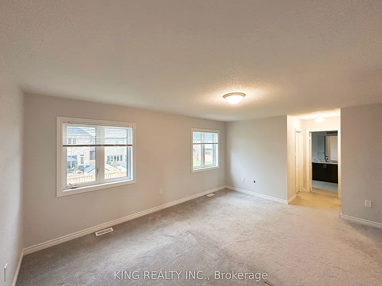 1012 Barton Way — Photo 14