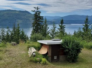 5190 Celista Pl, Columbia Shuswap, BC V0E1M6