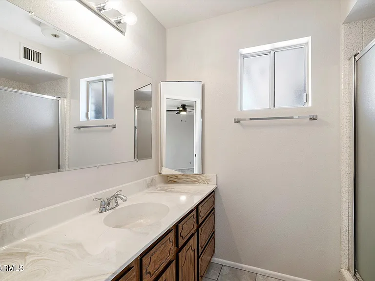 4530 E Emelita Ave — Photo 10