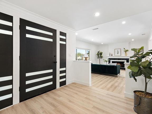 2nd image of 5074 Don Pio Dr
