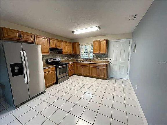 4th image of 1908 E 149th Ave APT A