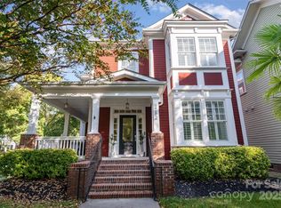 9252 Creekside Park Rd, Charlotte, NC 28277