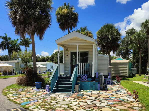 17200 Pioneer St #Rv94, North Fort Myers, FL 33917