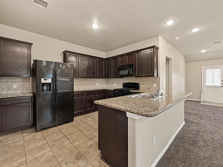 9211 Adobe Sky Ct — Photo 12