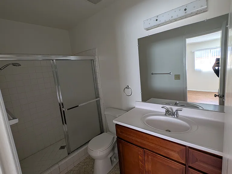 Tilden Apartments — Photo 6