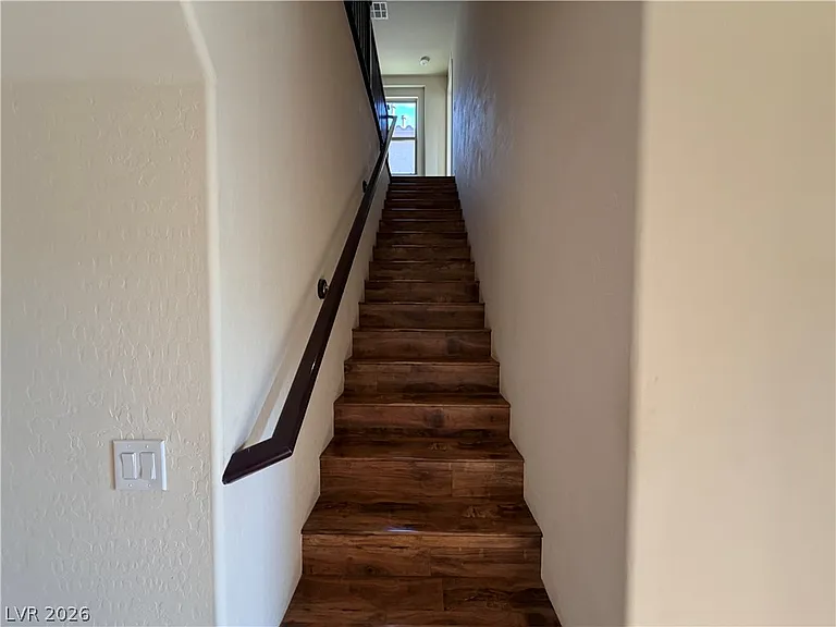 440 Eagle Glen Rd — Photo 6