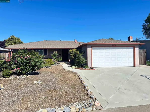 3154 Meadowbrook Dr, Concord, CA 94519