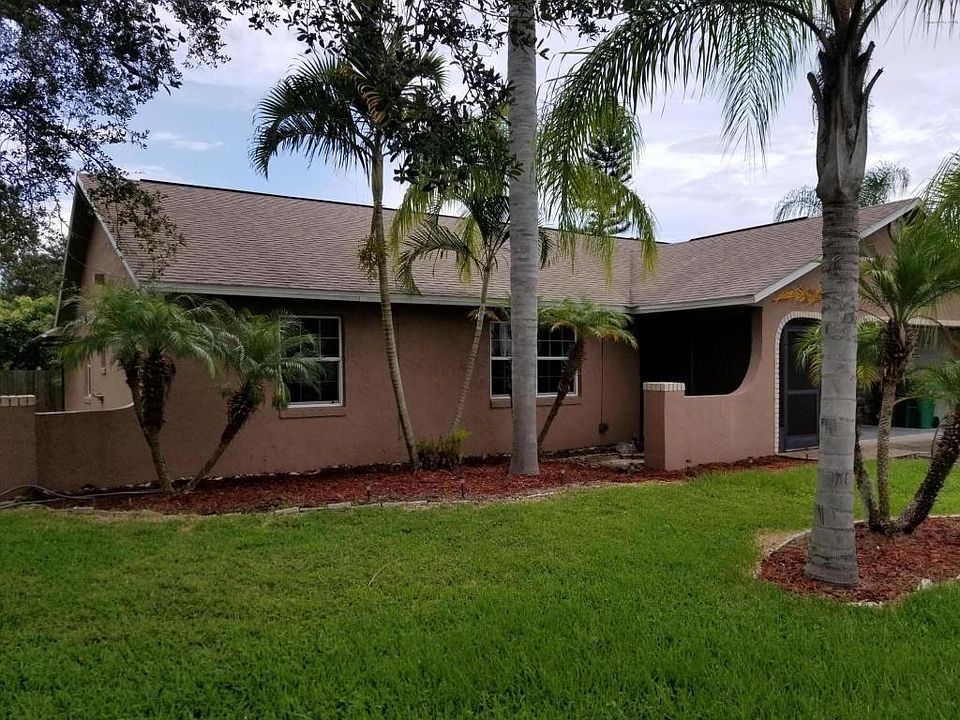 1st image of 710 Venetian Way