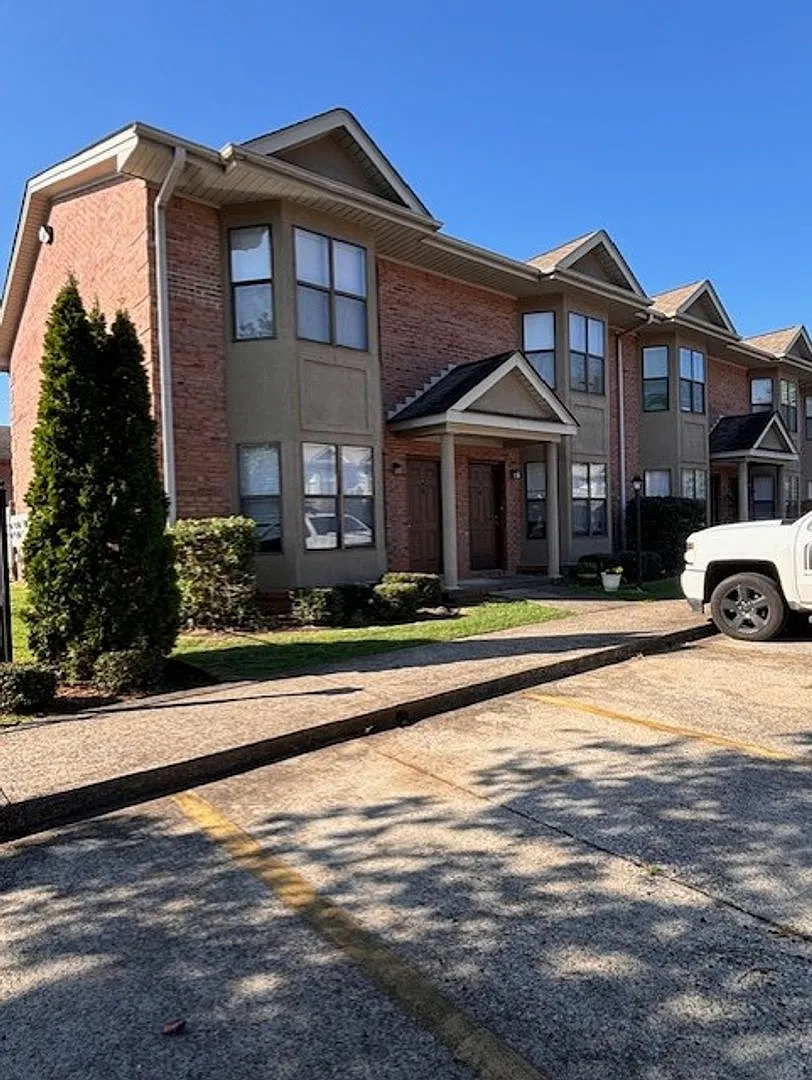 Village Parc Apartments - Centrally Located Townhomes — Photo 1