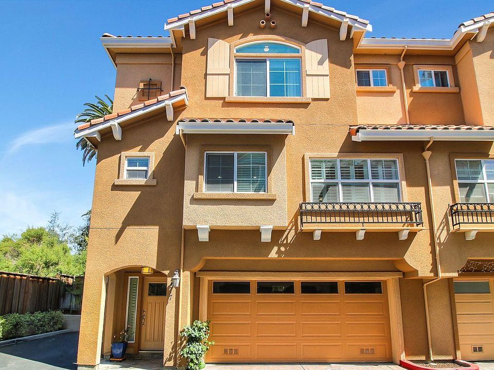 1st image of 517 Richie Way
