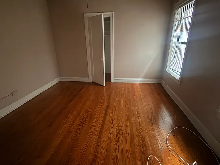 6834 S Paxton Ave #3 — Photo 10