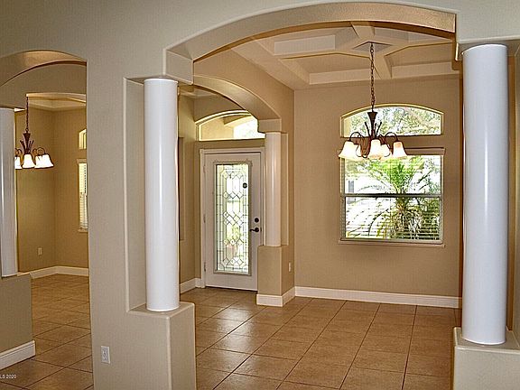 4th image of 4148 Rolling Hill Dr