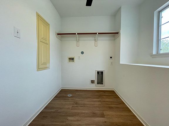 5th image of 8303 Fennel Dr
