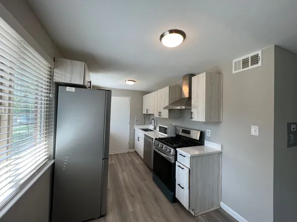 Beautifully Renovated 3 Bedroom; Close to Stanley Marketplace! **Special - One Month Free**, 1950 Beeler St, Aurora, CO 80010