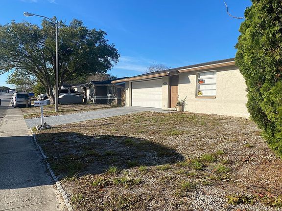 2nd image of 9101 Gray Fox Ln