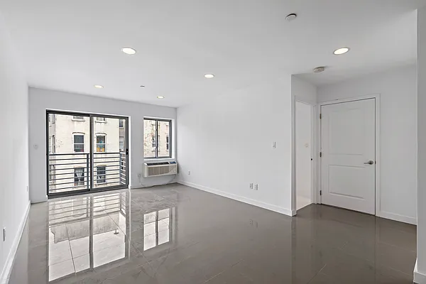 Rented by Compass | media 4