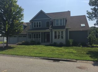 9 Peach Tree Ln, North Andover, MA 01845