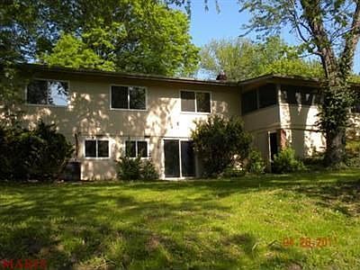 2nd image of 758 Aramis Dr