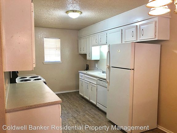 3rd image of 7303 Avenue X APT 123