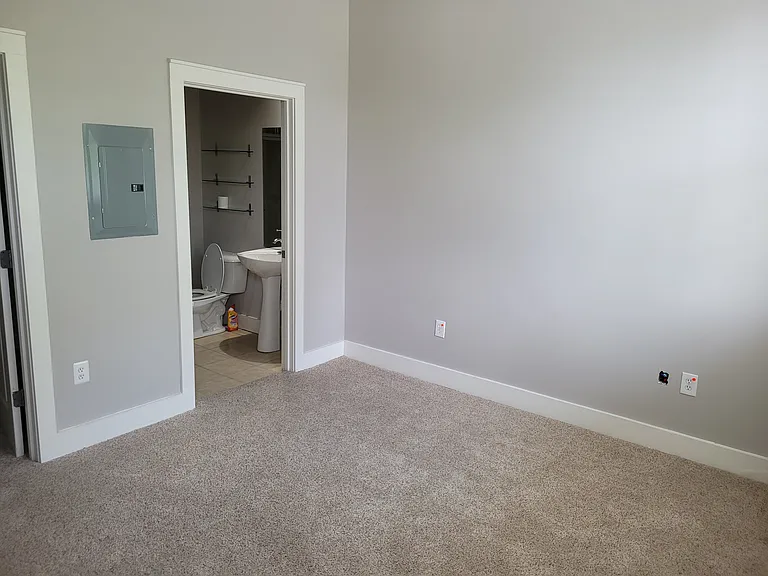 650 S Mill St #118 — Photo 10
