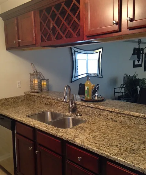 2305 La Jolla Ct — Photo 7