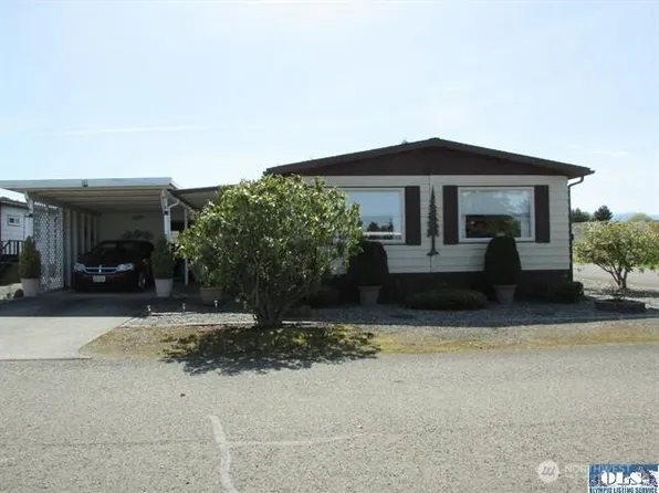 19 Juniper Mobile Estates, Sequim, WA 98382