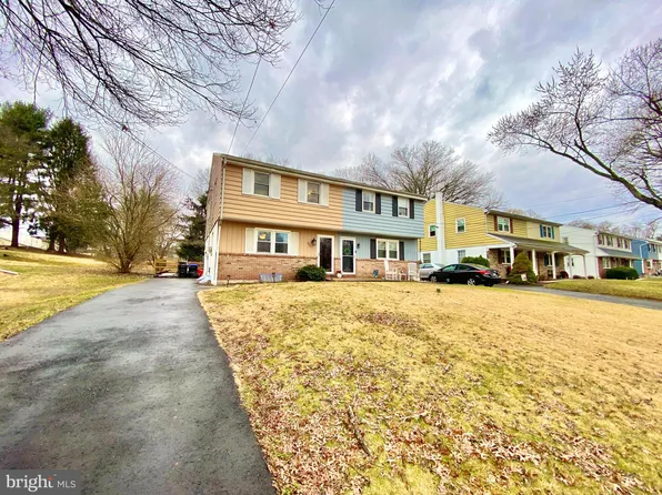 685 S 5th Ave, Royersford, PA 19468