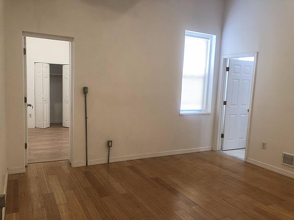 3rd image of 822 N Broad St #3C