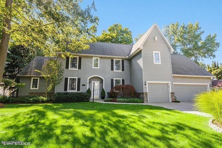 1st image of 1390 Summerwood Dr