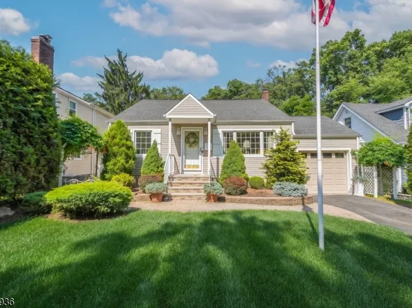 63 Hazel Ave, Livingston Twp., NJ 07039