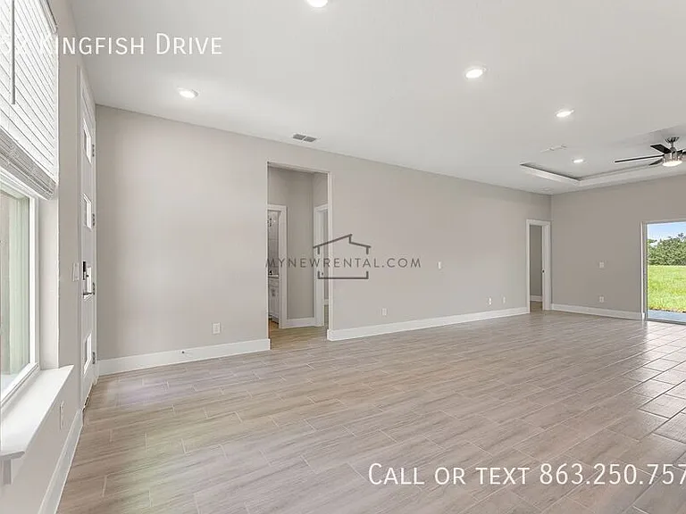 352 Kingfish Dr — Photo 12
