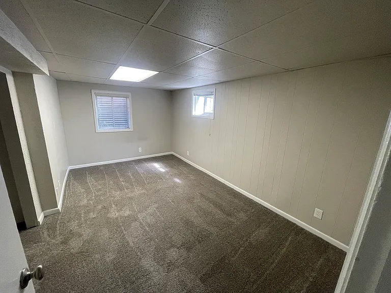 1539 Pratt St — Photo 17