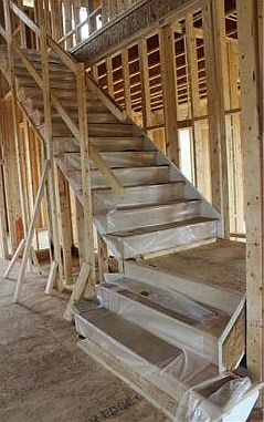 Reverse Foyer Staircase