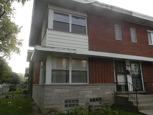 1st image of 5081 W Gladys Ave