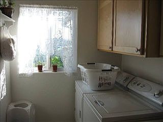 3rd image of 16887 Aubry Ln