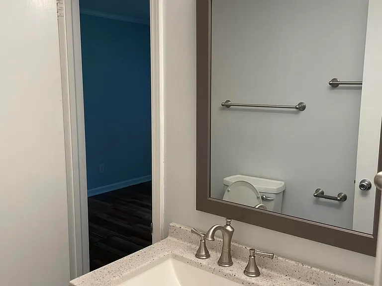 1115 Williams Dr — Photo 8