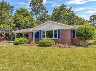 5425 Ridgewood Heights Dr, Wilmington, NC 28403