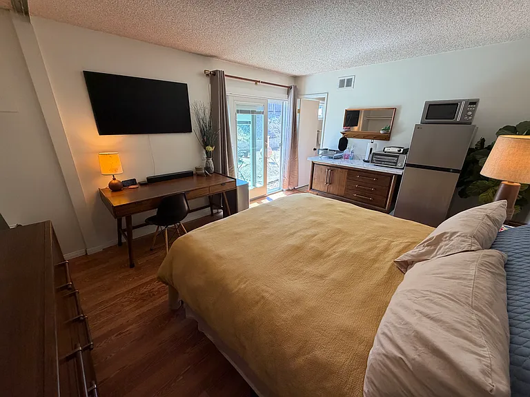 13001 Standish Dr — Photo 3