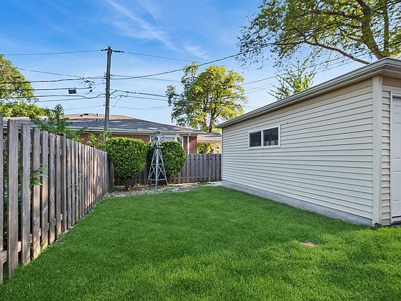 5th image of 4159 Golf Rd