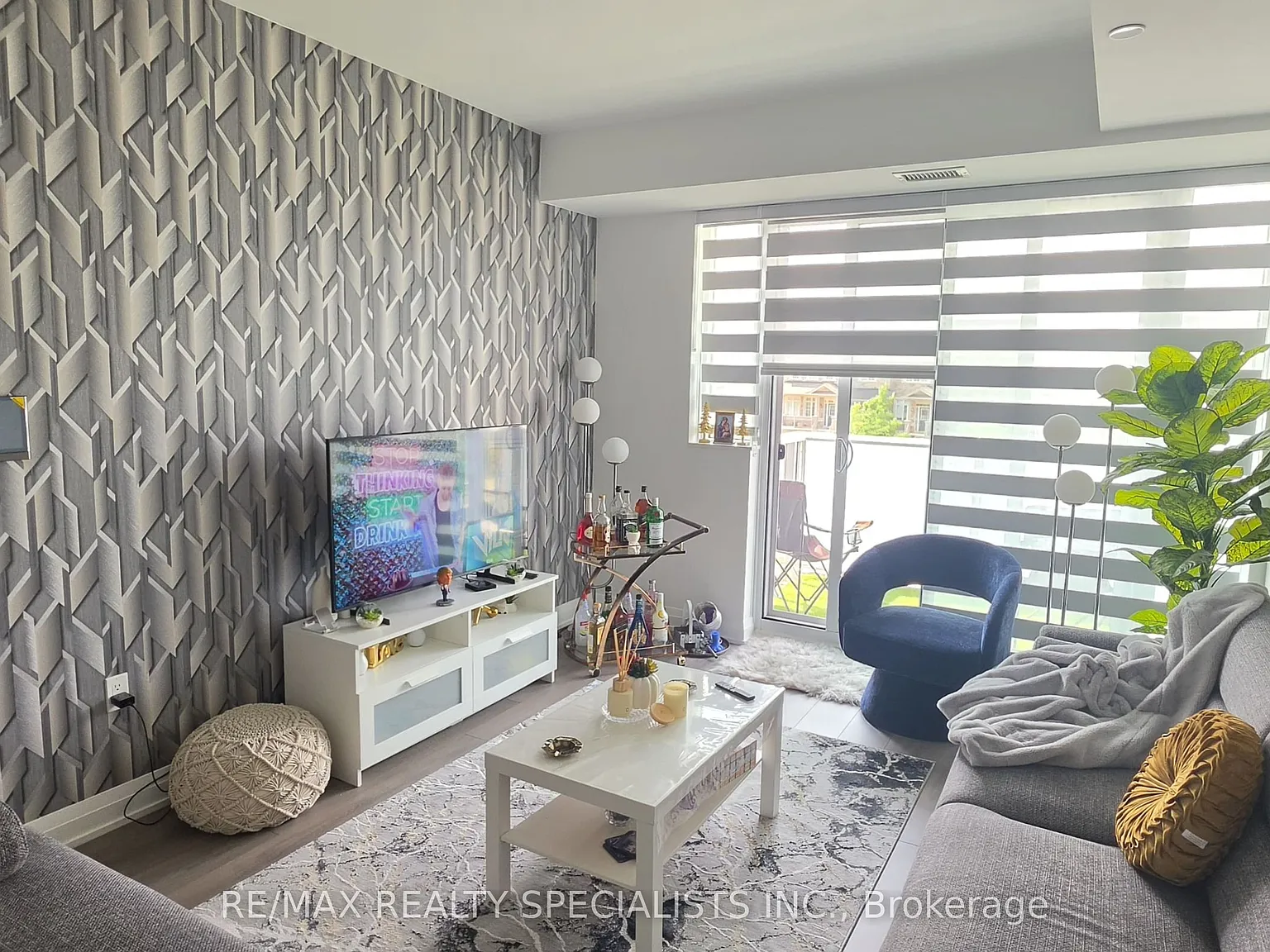 2 bed, $2,200 — Photo 3