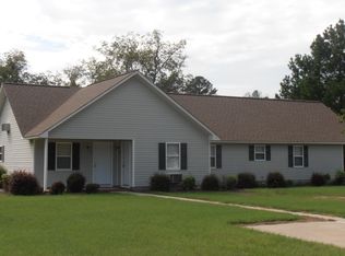 601 Windcrest Dr, Dublin, GA 31021