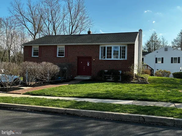 700 Bicking Dr, West Chester, PA 19382