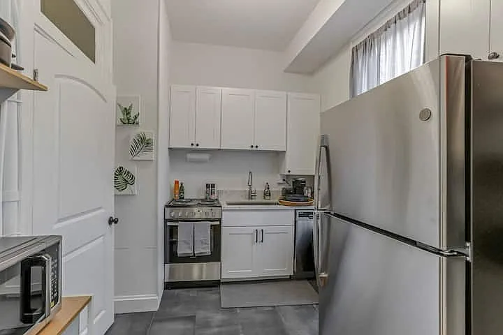 82 Price Ave #B — Photo 27