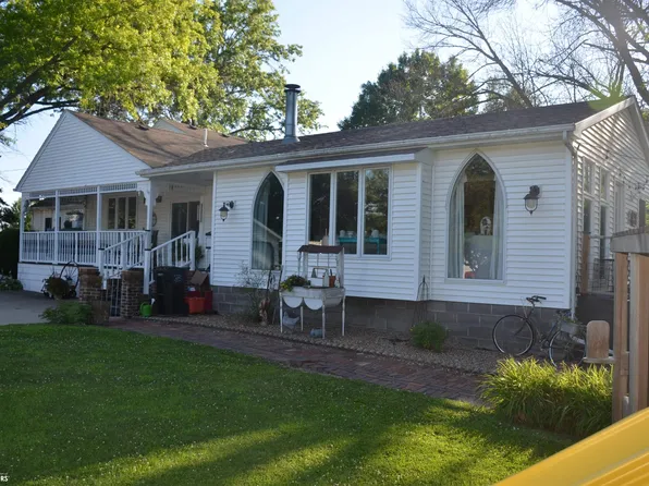 463 E Rochester Rd, Ottumwa, IA 52501