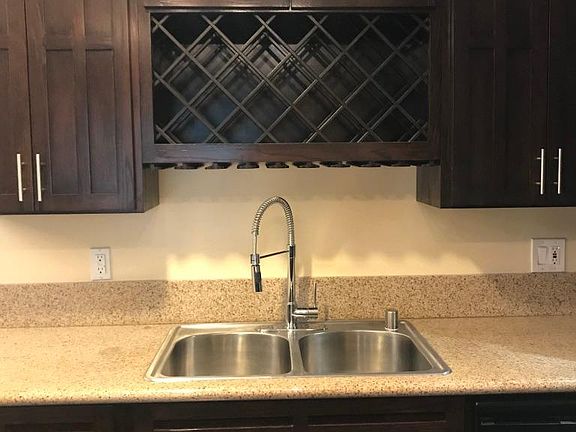 4th image of 1800 Camden Ave #101