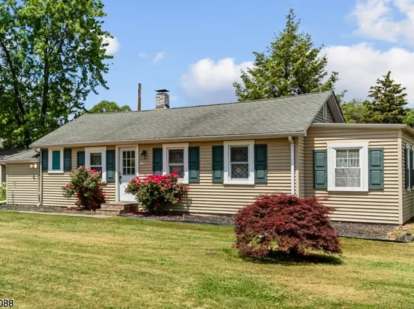 27 Second St, Hillsborough Twp., NJ 08821