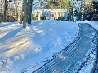 10 Highland Avenue, East Haddam, CT 06469