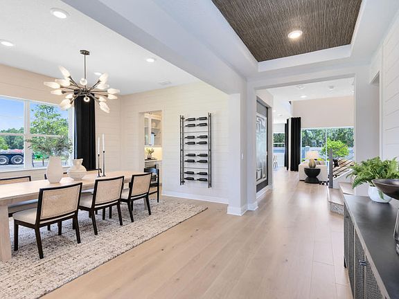 Formal Dining