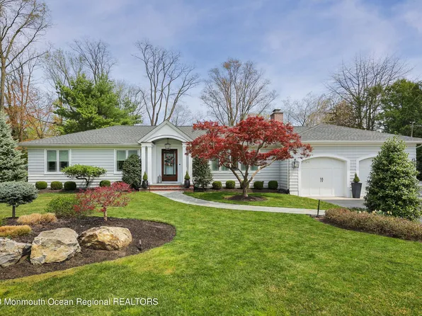 15 Rivers Edge Drive, Little Silver, NJ 07739